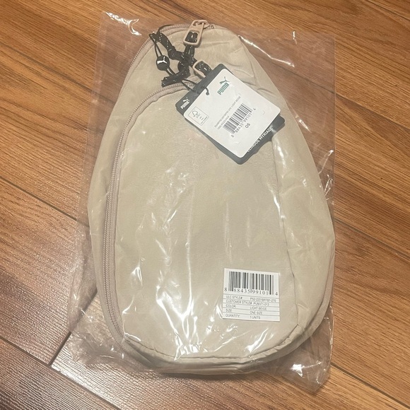🆕 PUMA Myriad Sling Bag Crossbody Fannypack in Beige - Picture 9 of 14